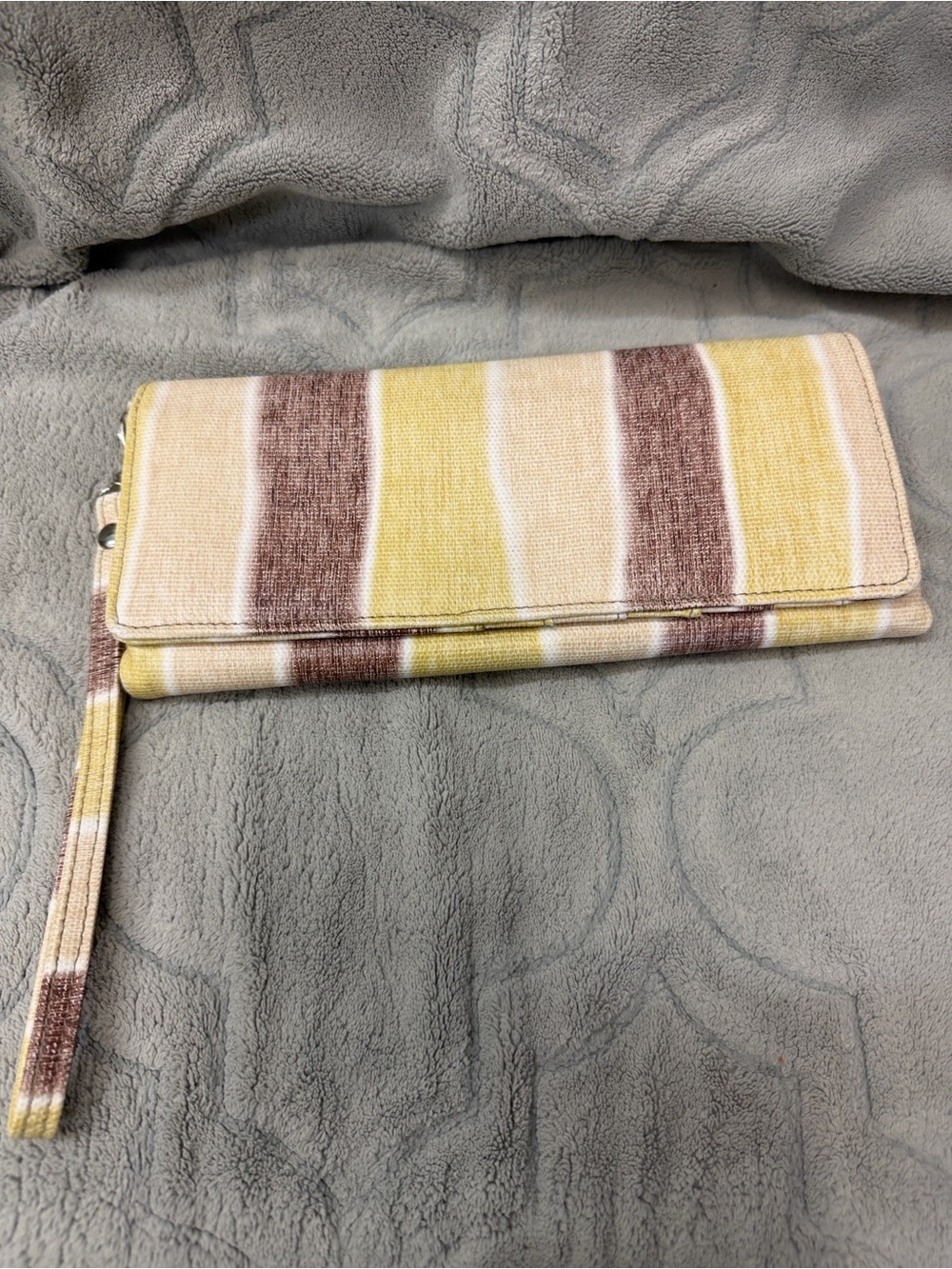 Like New Striped Yellow & Brown Women's Wallet Clutch
